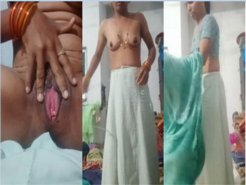 Horny Telugu Bhabhi Shows Her Boobs and Pussy