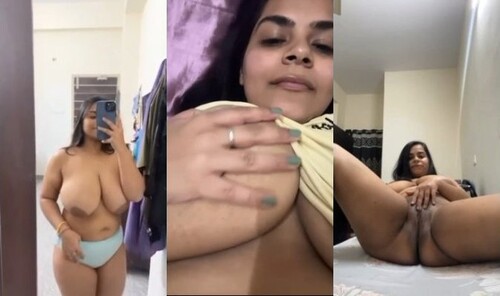 Indian BBW Girl Shows Her Big Boobs and Kissing
