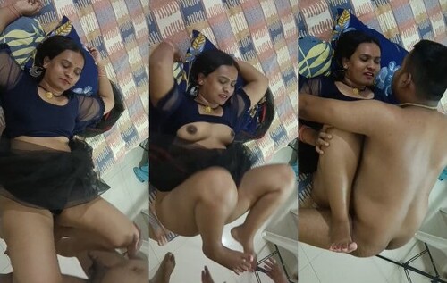 Sexy Kavita Bhabhi Boobs Pressing and Fucking