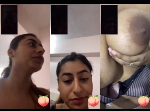 Indian Girl Play With Her Big Boobs
