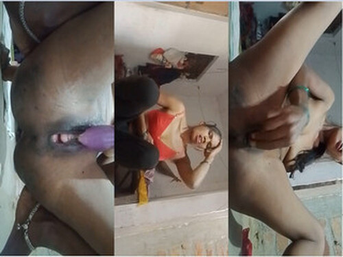 Horny Bihari Bhabhi Masturbating Part 2