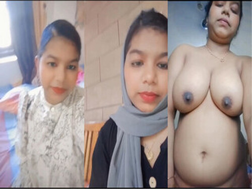 Sexy Mallu Girl Shows her Big Boobs