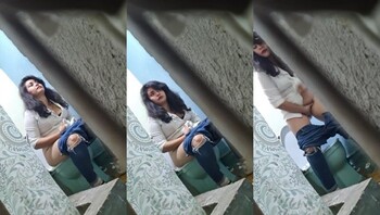 Sexy Indian Girl Pussy Video Capture