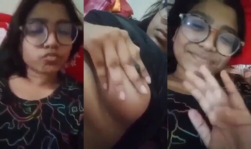 Cute Indian Girl Shows Boobs