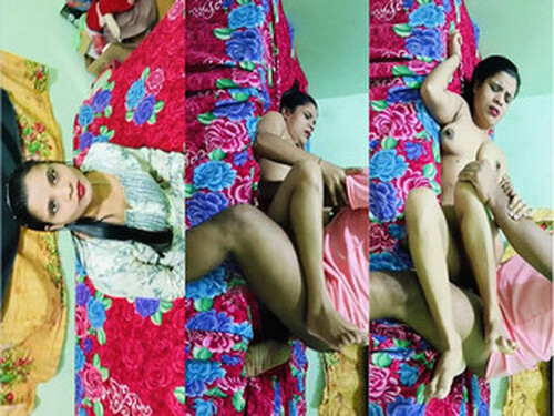 Sexy Indian Wife Boobs pressing and Fucking
