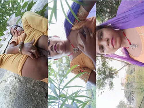 Horny Indian Bhabhi Shows Milky Boobs and Fingering (Updates)