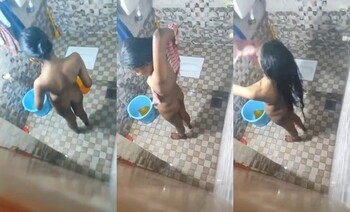 Indian Girl Bathing Capture In Hidden Cam