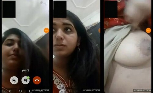 Cute Indian Girl Shows Boobs On VC