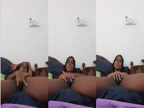 Cute Indian Girl Fingering