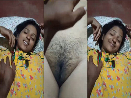 Sexy Indian Wife Shows Pussy