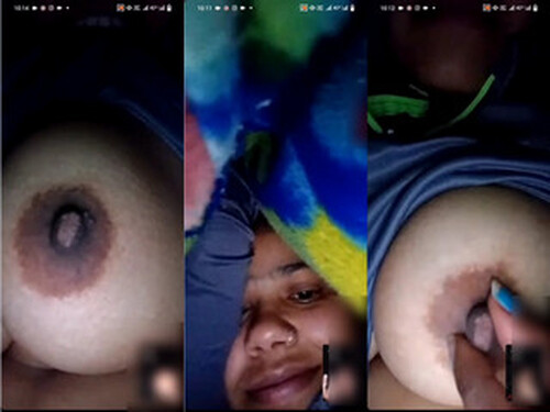 Horny Bhabhi Shows Her Boobs Part 2