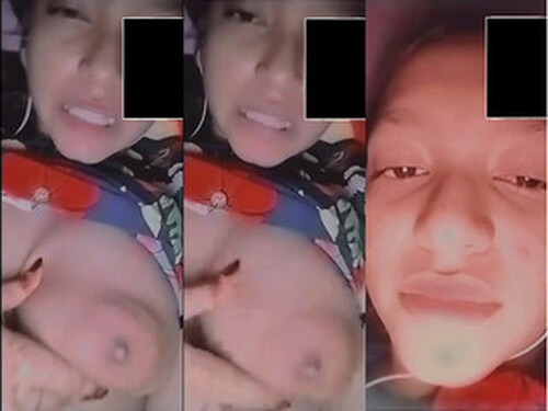 Horny Indian girl play With Her Boobs
