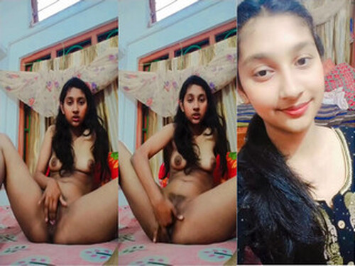 Horny Indian Girl Fingering