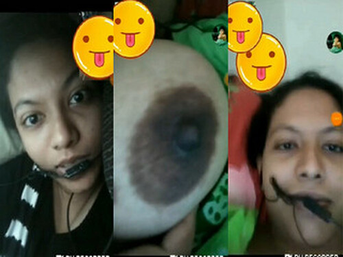 Sexy Indian Girl Shows Her Boobs and Pussy On VC