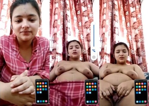 Horny Indian Girl Shows Her Boobs and pussy