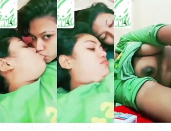 Indian Lesbo Girl Romance and Shows Boobs