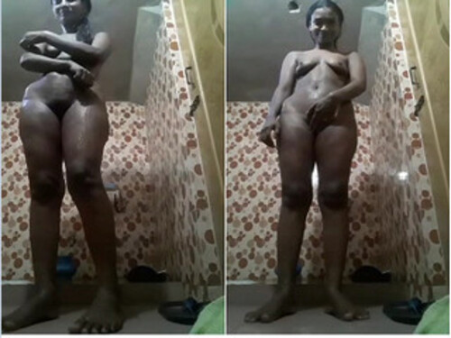 Indian Village Bhabhi Bathing (Updates)