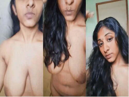 Cute Indian Mall Shows Boobs For Lover