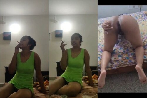Horny Indian Girl Shows Her Ass and Pussy