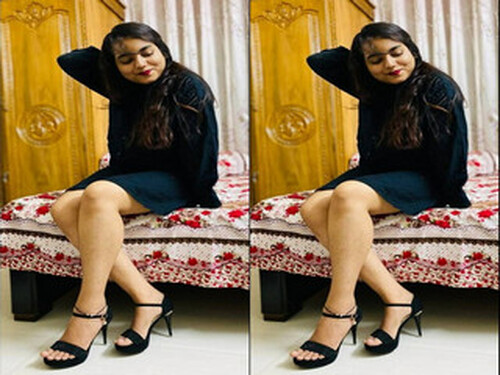 Hot Indian Mall Sucking Dick and Shows Big Boobs