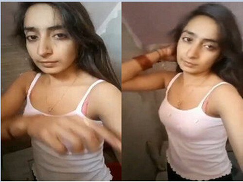 Horny Paki Girl Shows Nude Body and Masturbating Part 4 (Updates)