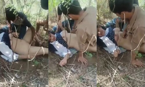 Sexy Indian Vlg Call Girl Boobs pressing and OutDoor Fucking