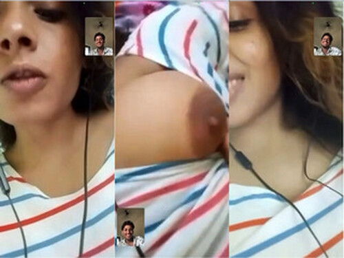 Cute Indian Girl Shows Boobs For Lover
