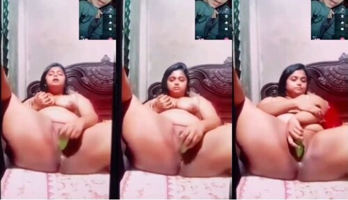 Horny Indian Girl Masturbating