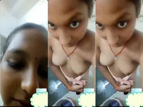 Cute Indian Girl Shows Boobs