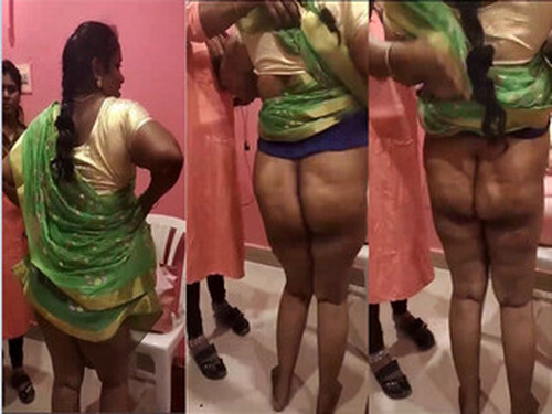 Tamil Bhabhi Shows her Big Ass