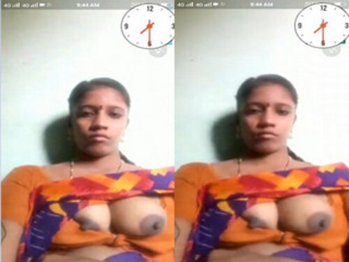 Sexy Indian Wife Shows Boobs