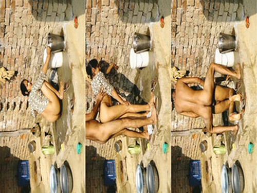 Famous Indian Bihari Cpl OutDoor Fucking (Updates)