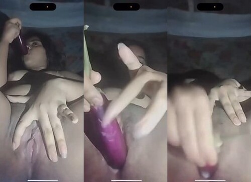 Horny Indian Mal Masturbating (Updates)