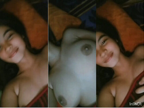 Cute Indian Girl Shows Boobs
