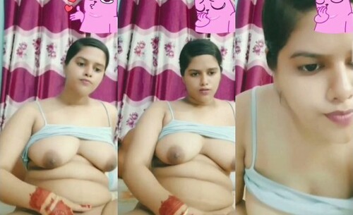 Horny Indian Bhabhi  Shows Boobs and Pussy