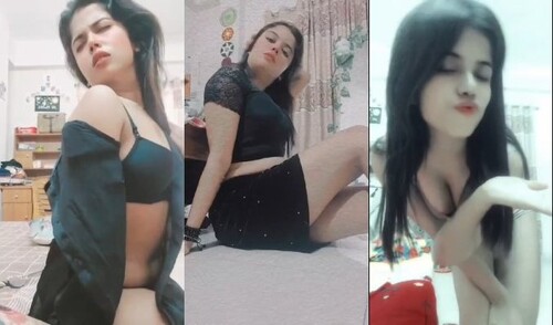 Horny Indian Girl Shows Nude Body and Fingering Part 4