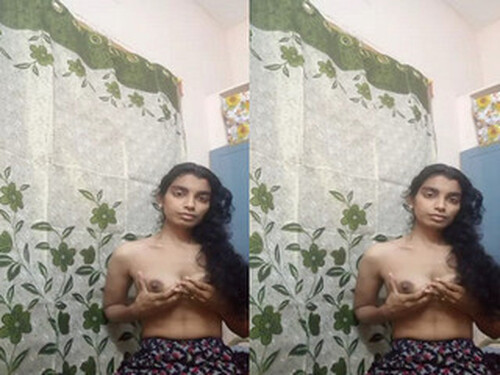 Sexy Indian Girl Shows For Lover