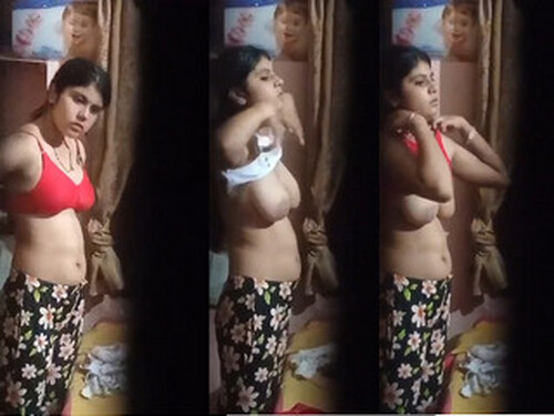 Sexy Indian Girl Boobs Video Capture In Hidden Cam