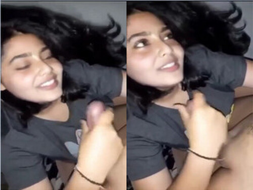 Sexy Indian Girl Sucking Dick