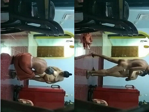 Indian Mature CPl Body Massage and Fucking