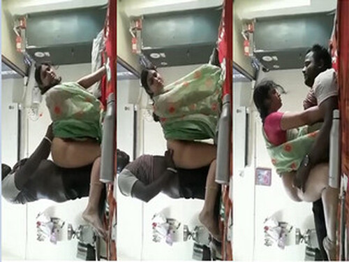 Super Horny Indian Wife Ridding Dick