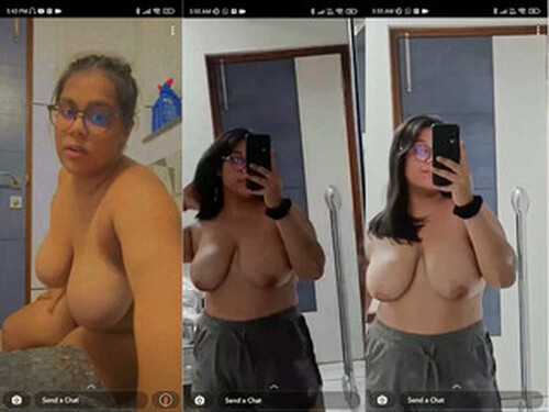 Sexy BBW Girl Shows her Big Boobs