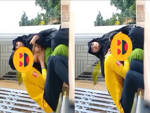 Cute Indian girl Boobs Sucking By Lover Part 2