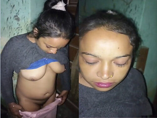 Indian Vlg Bhabhi Shows and Sucking Dick