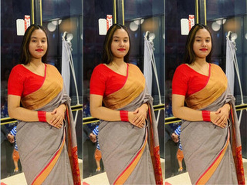 Sexy Indian mall Shows and Sucking Dick part 1