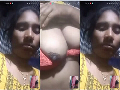 Cute Indian Vlg Girl Shows Boobs On VC