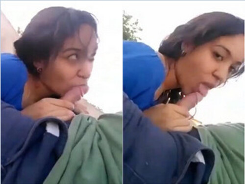 Cute Indian girl Sucking Dick