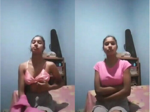Cute Indian Girl Shows Her Boobs