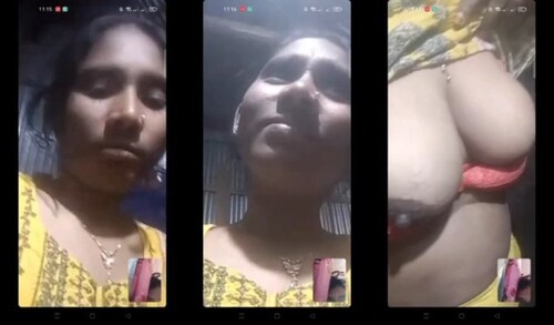Indian Vlg Girl Shows Her Boobs