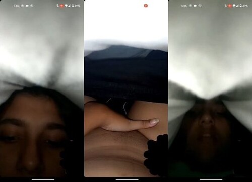 Horny Indian Girl Fingering